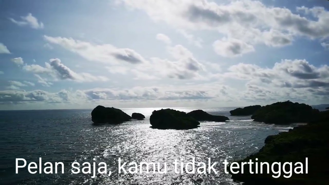 Pelan saja | musik relaksasi, tempat pulang, musik ini tidak menyuruh sembuh, ia hanya menemani 