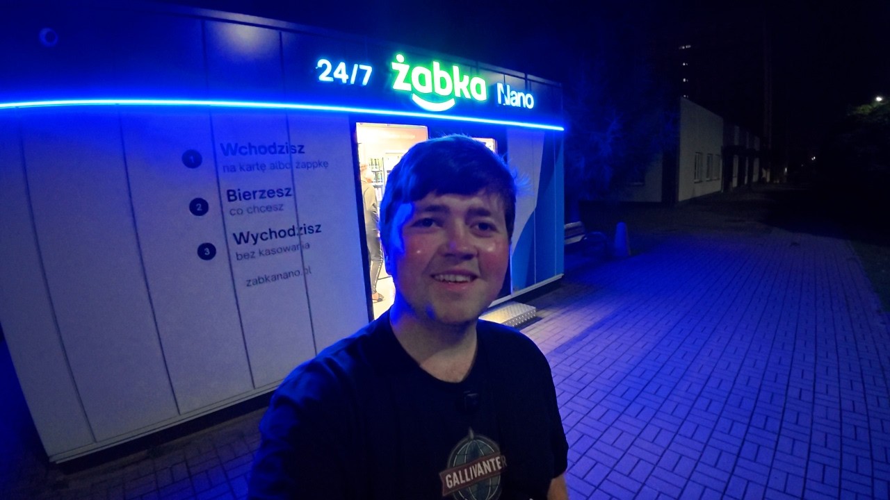 I Just Walked Out – Poland’s Mind-Blowing AI Store!