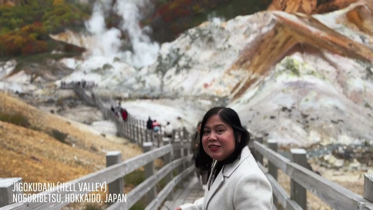 JIGOKUDANI (HELL VALLEY) and OYUNUMA POND, NOBORIBETSU, HOKKAIDO, JAPAN