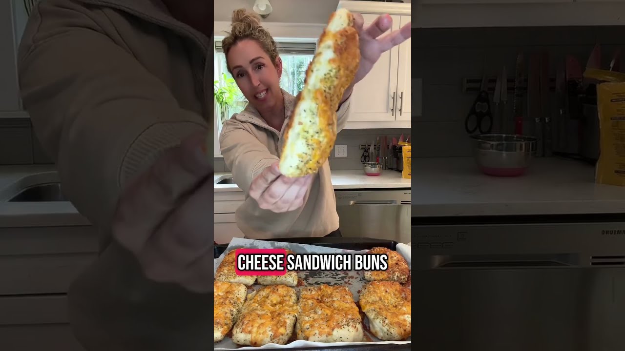 Italian herb and cheese sandwich buns!