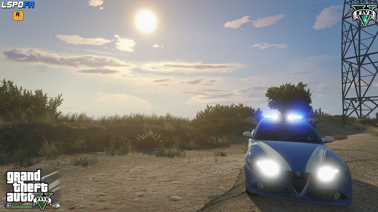 -GTA V LSPDFR- GIULIA POLIZIA PATTUGLIA NOTTURNA(GARA ILLEGALE-AGENTE NON RISPONDE-FUGGITIVO-BANK)