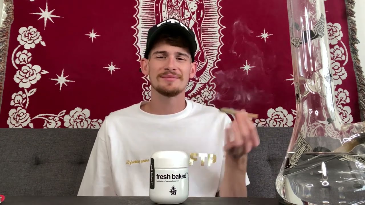 Strain Review!! (Peaches and Cream by Fresh Baked)