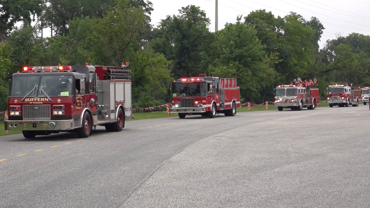 Antique Fire Apparatus Lights & Sirens Parade 49th Annual Pennsylvania Pump Primers Muster