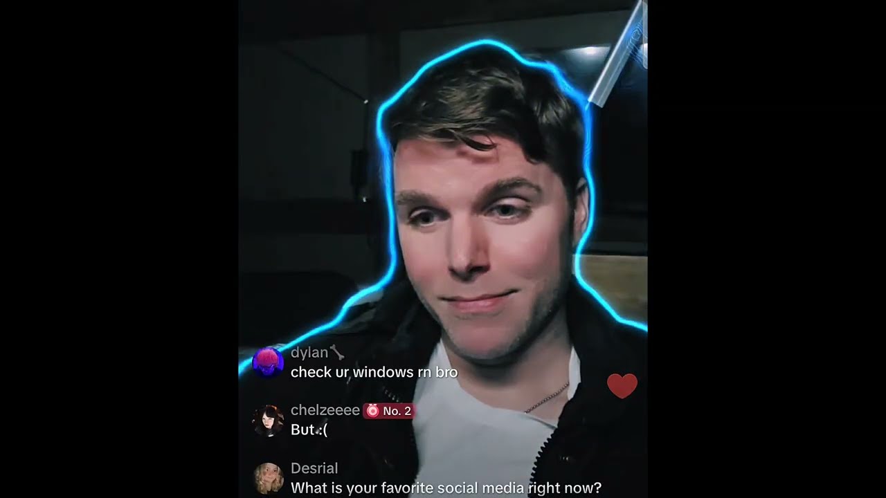 Onision пытается вести трансляцию на TikTok, но подвергается троллингу со стороны ВСЕХ в чате — 1...