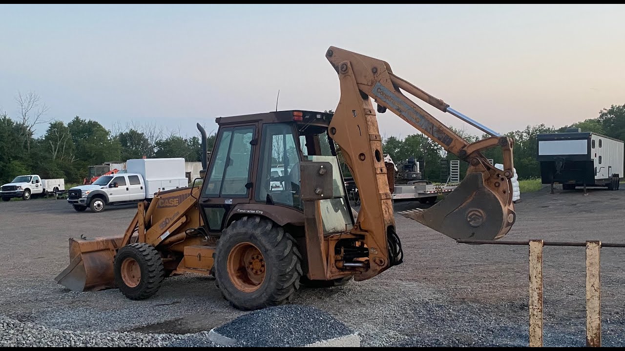 Case 590 Turbo Backhoe. Broken Rear Differential FIX. Ever see one this bad?