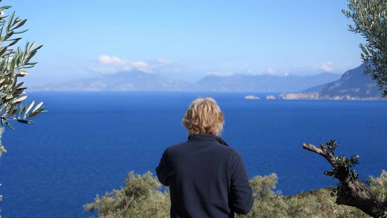 Our Off-Grid Life close to the sea
