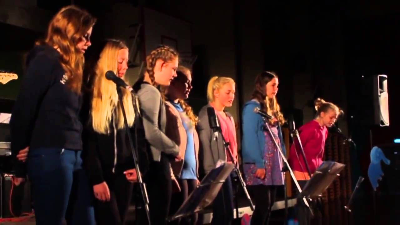 Stór morgunstund 8. okt. 2015