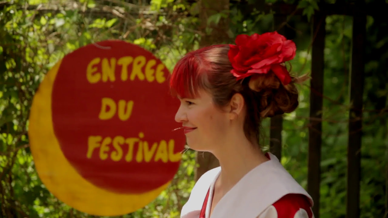 Carnaval de couleurs (2012) au Moulin Jaune
