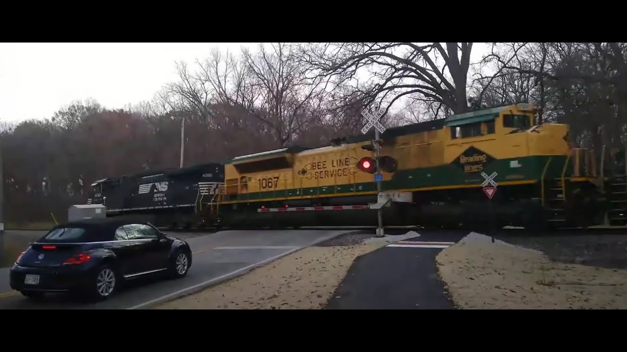 CPKC 254 at Highland Drive, Elm Grove WI (Featuring NS 1067)