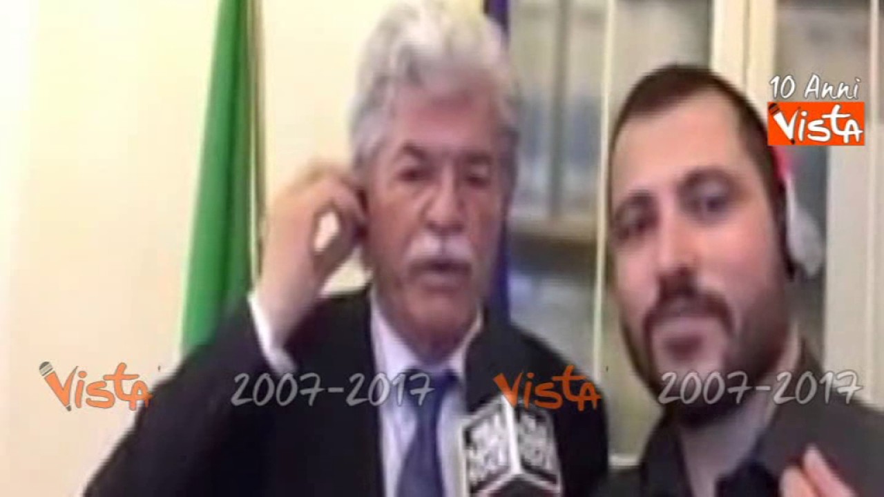 Razzi canta con RadioRock Gangnam Style e la dedica alle due Coree