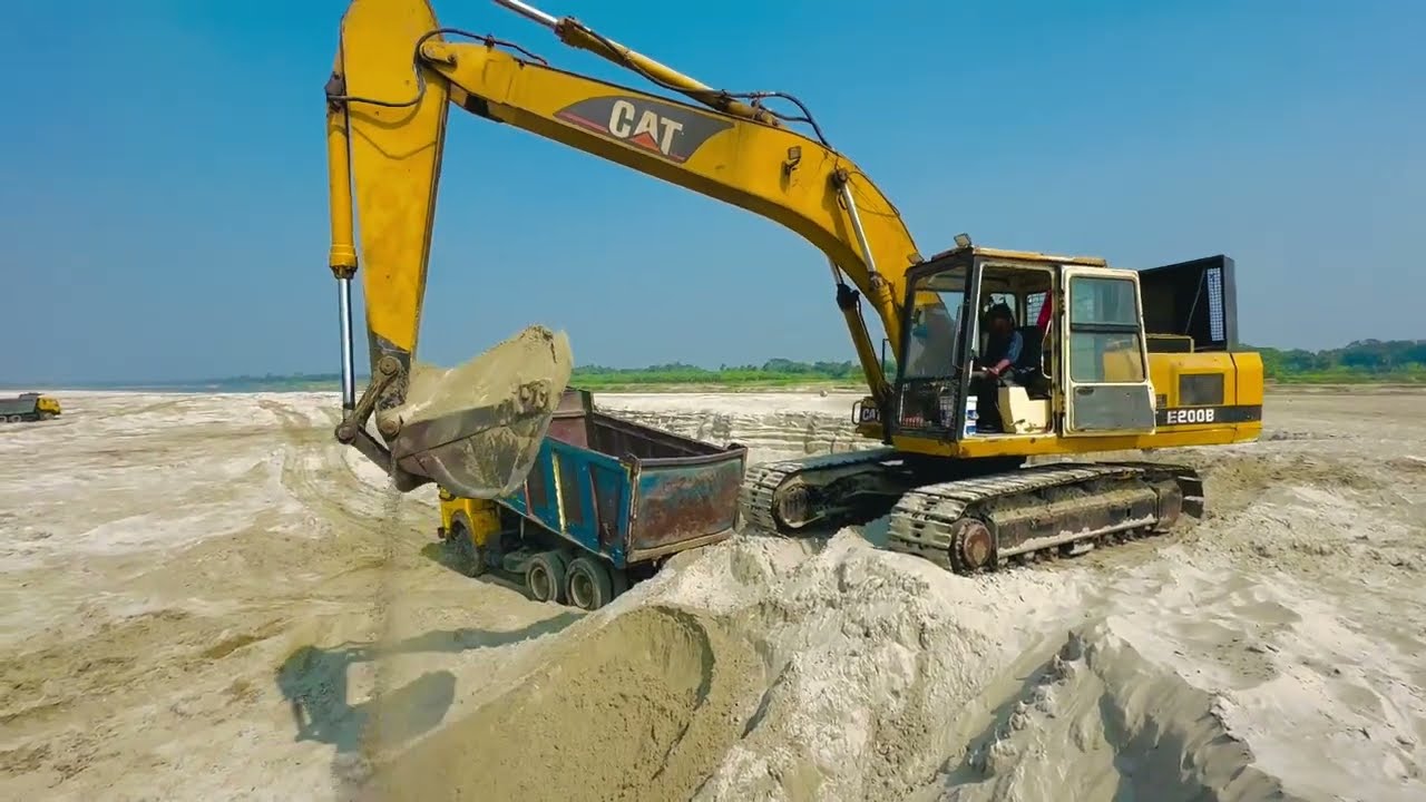 Cat Excavator Road making, Cuting & Loading | Jcb Excavator Truck Diy | #excavator #truck #kenworth