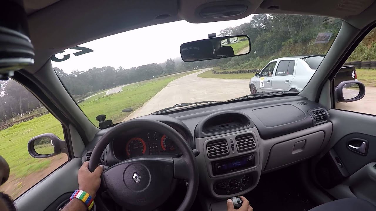 Clio 1.6 VS Clio Symbol 1.6