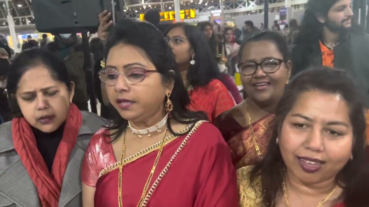 Marathi Christmas carols … chala chala Jau- by Marathi Christians U.K.