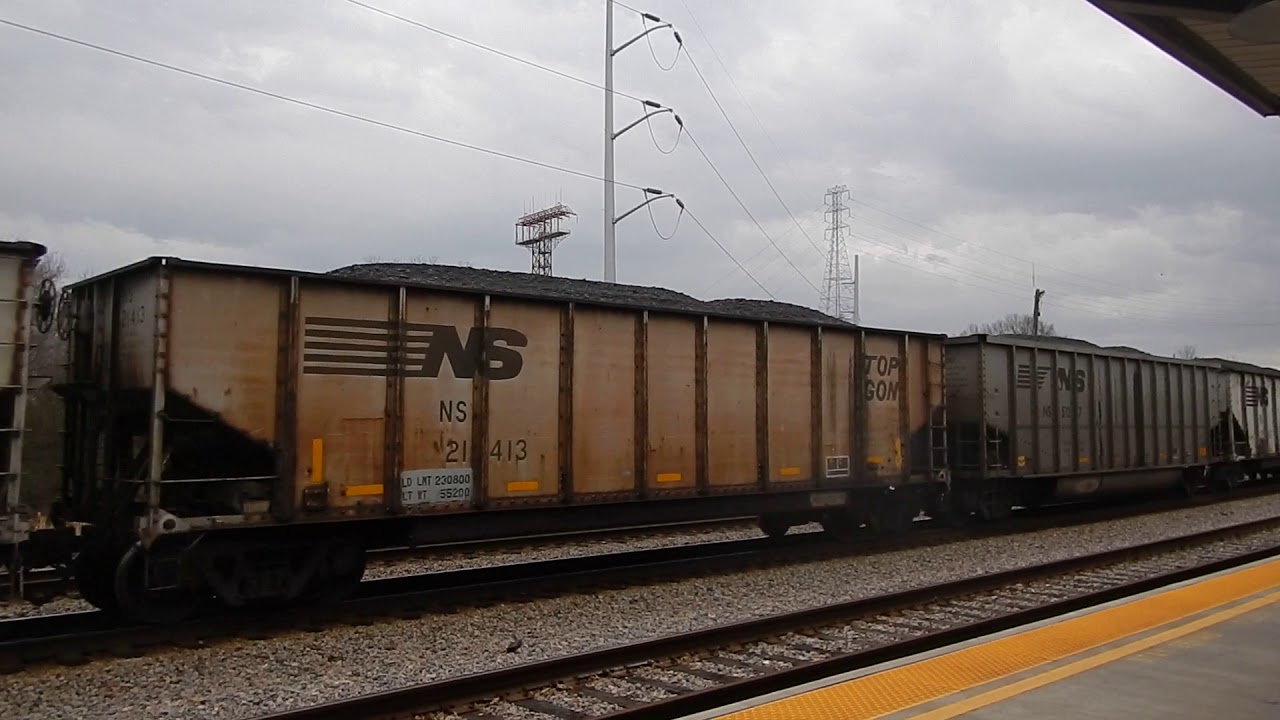 NS Loaded Coal Train At Norfolk Amtrak Station - Norfolk, VA