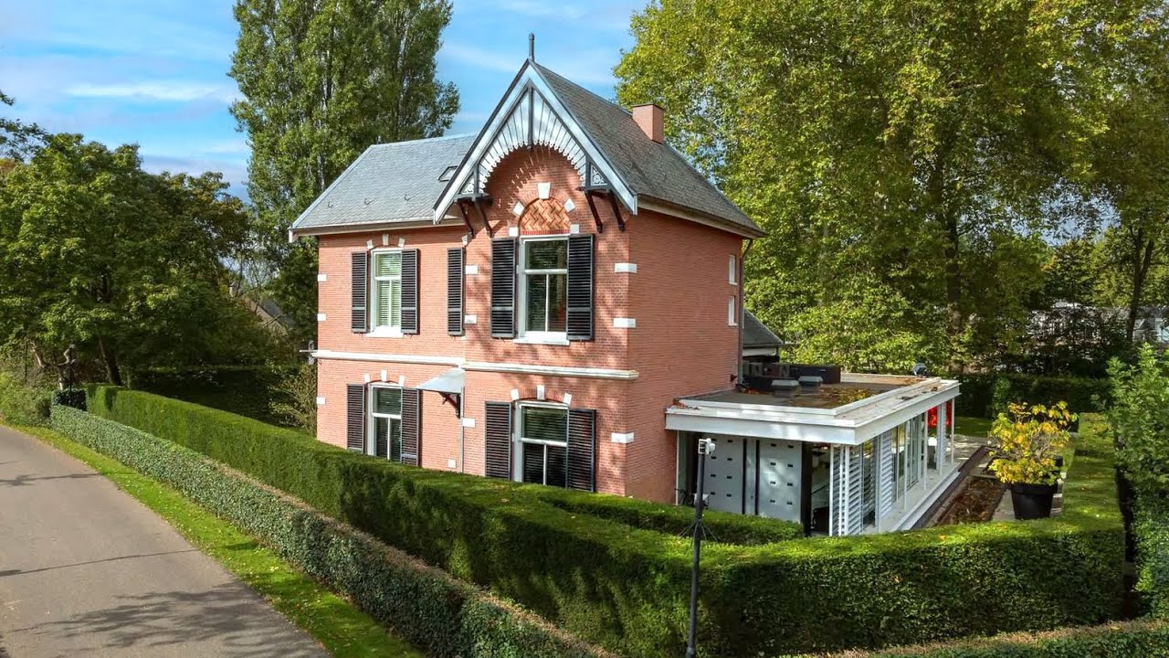 Unieke villa aan Papenvoort 17  te Nuenen