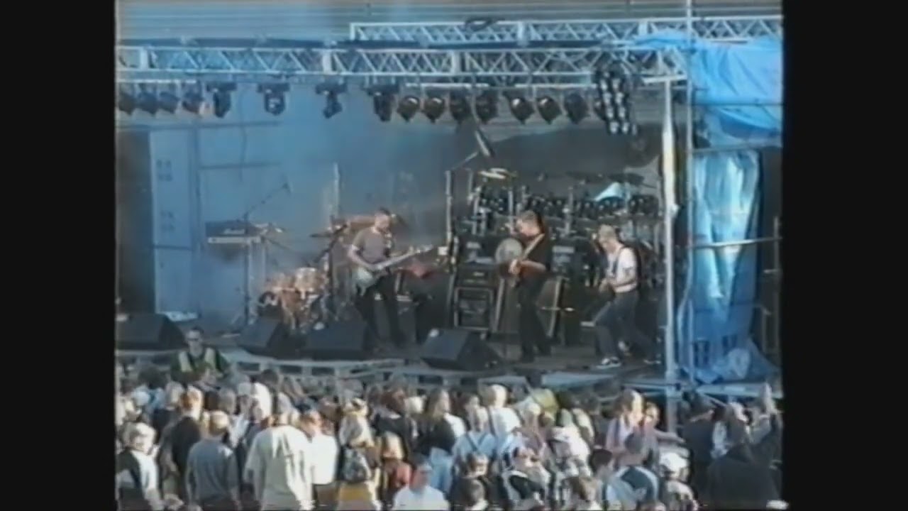 Kuumaa - suuri maailmansirkus (Live at Rantarock 1999 CD-Tour)