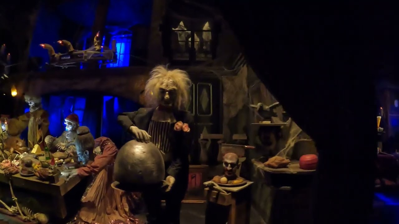 Geisterschloss Europa-Park, Geisterbahn, dark ride, Themenfahrt Europapark, onride/POV, ghost castle