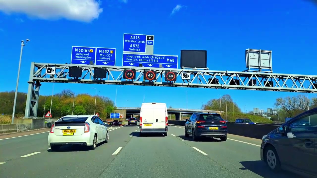Driving from Manchester to Dukinfield 🚗  with Relaxing Music 🎶 / Drive With Me / Manchester 🐝