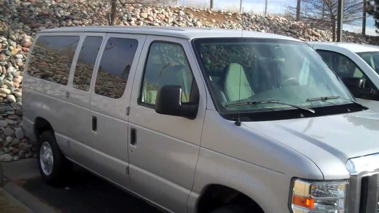 2008 Ford E350 Super Duty Pass XLT Van 3D