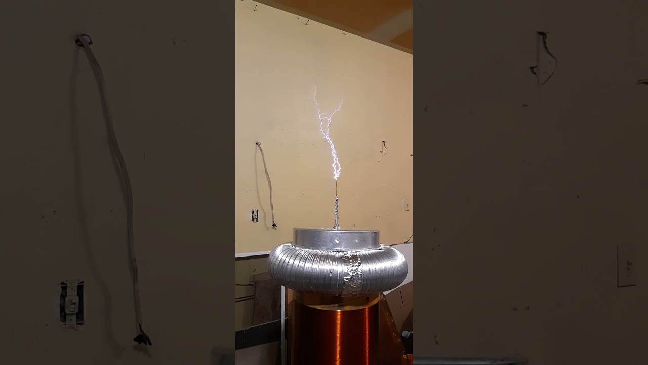 High Voltage ZVS Tesla Coil