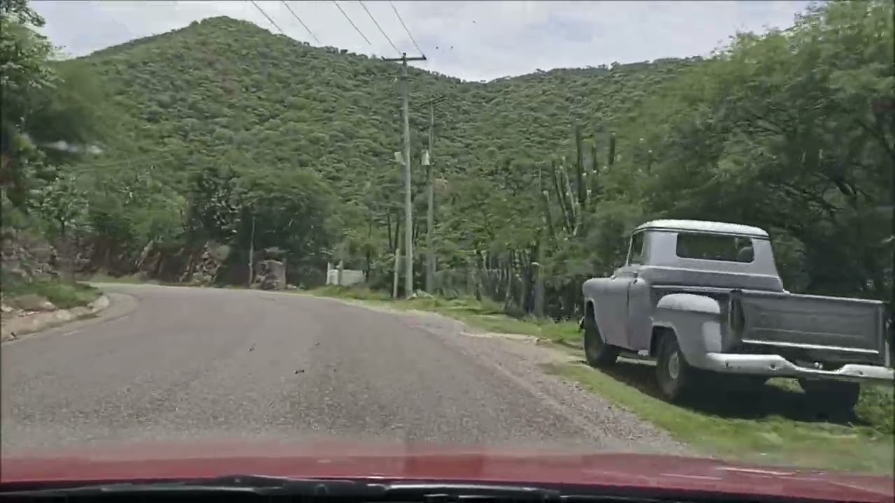 Los caminos de la mixteca poblana. Qué pasa si conduces por este camino?