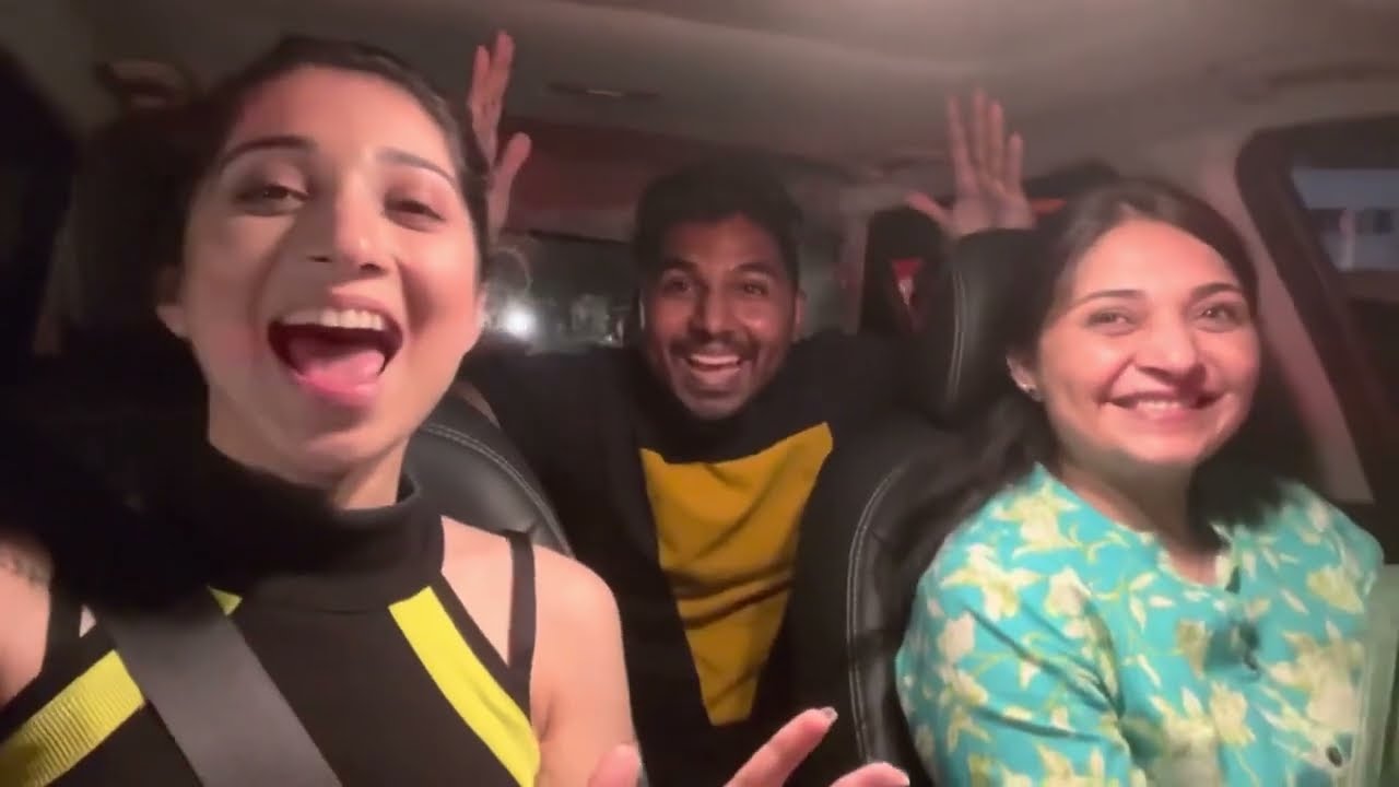 Mom ka din bana diya❤️ | Vrushika mehta | Bharat ragathi