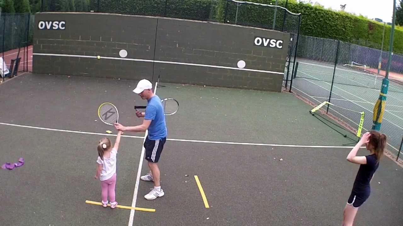 Tennis exercises for 3-4 year olds part 2 - with Karl Stowell
