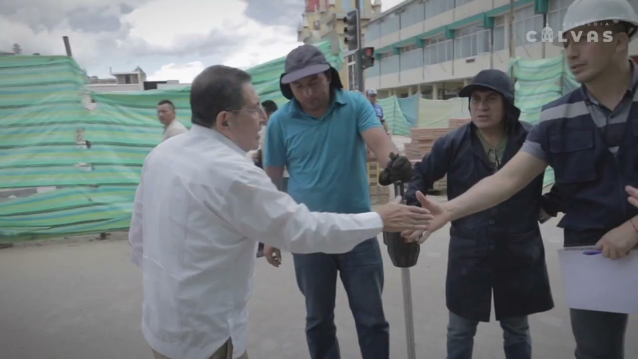 ALCALDE CON EL PUEBLO LUP