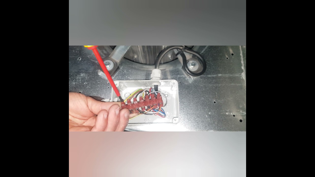 dépannage: compresseur coupe en HP dûe à une disjonction du condenseur car phase manquante
