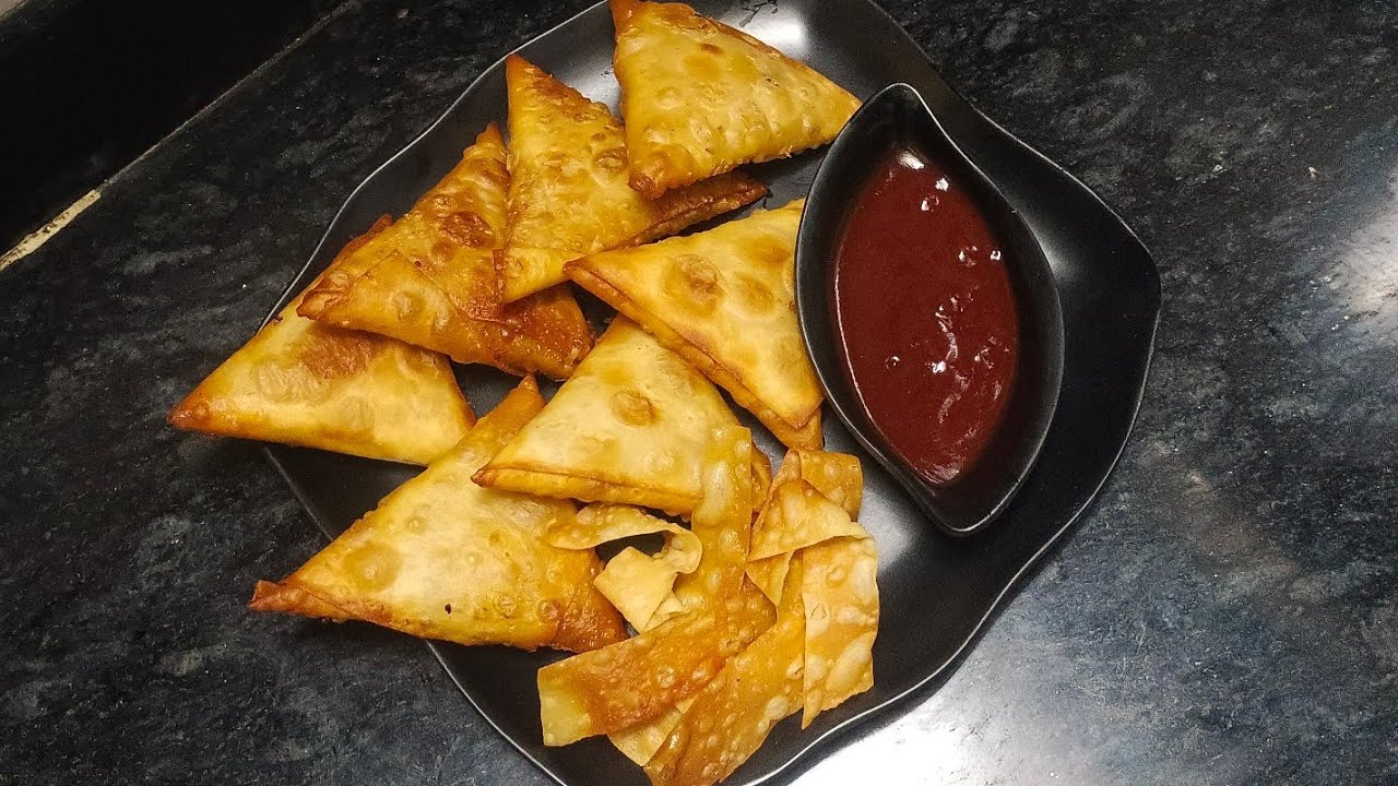 Chicken cheese samosa | chessey chicken samosa | cheesy samosa 