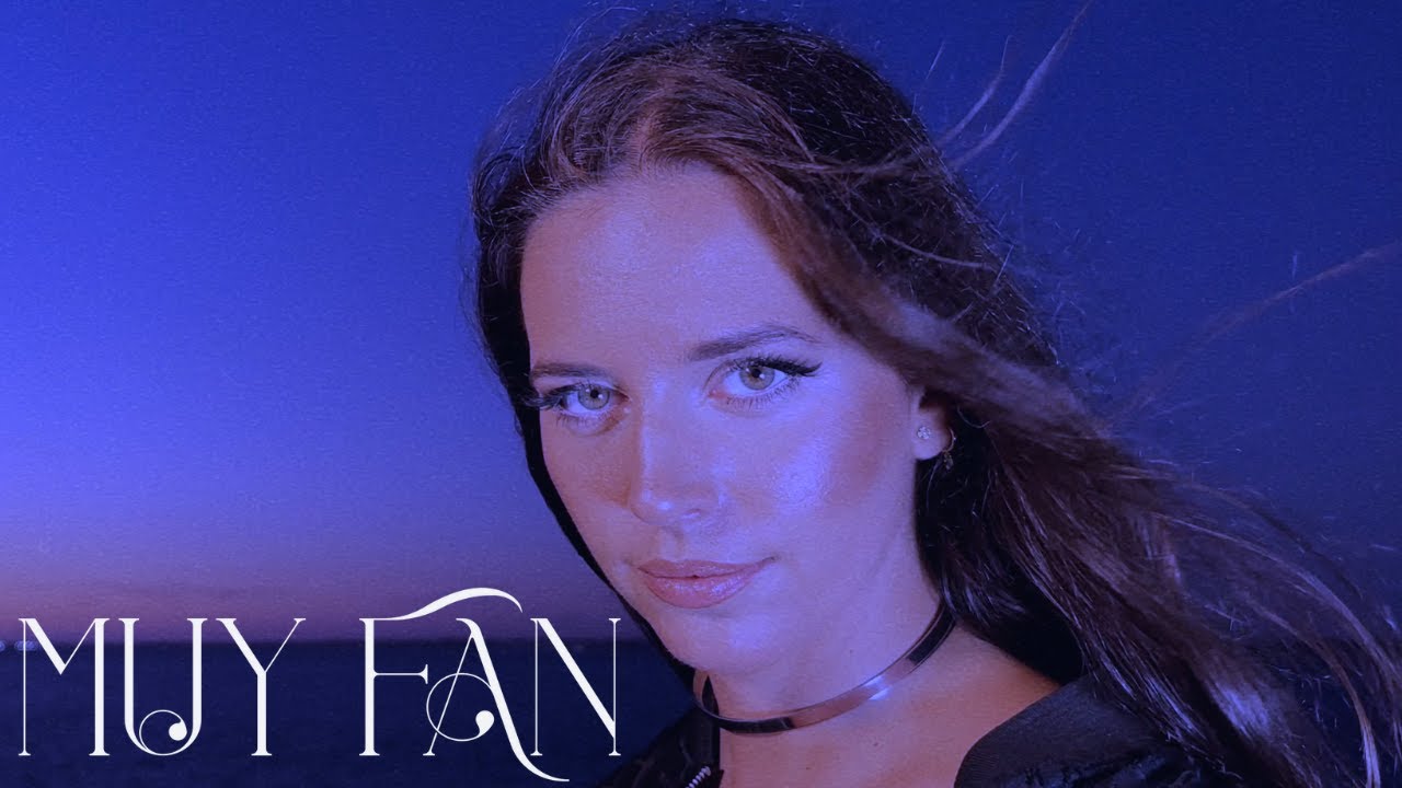 MUY FAN - Violetta Arriaza