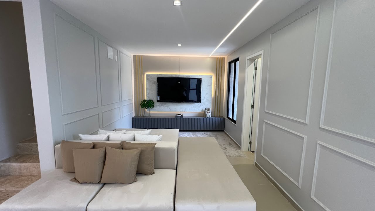 NOVA CASA NO CONDOMÍNIO CONTEMPORÂNEO NO EUSÉBIO. 158m2 4 SUÍTES ENERGIA SOLAR