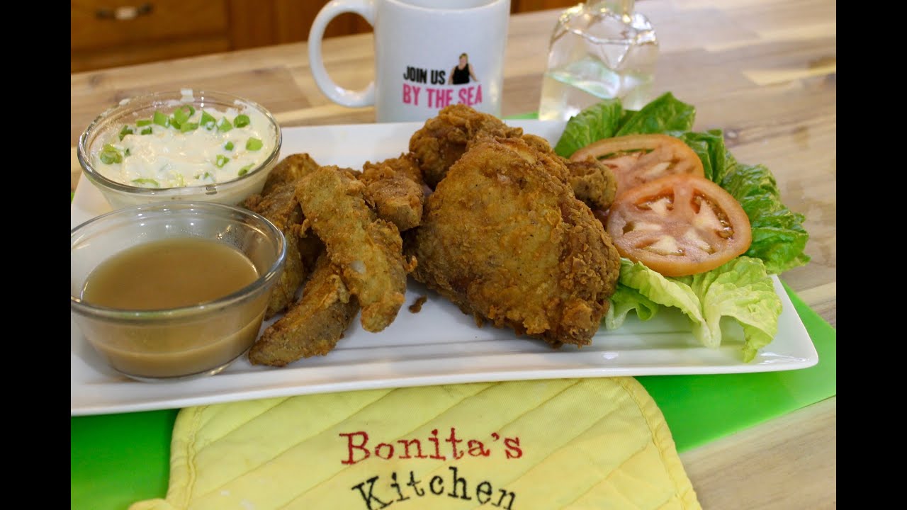 Crispy Seasoned Potato Wedges and Chicken - Bonita's Kitchen