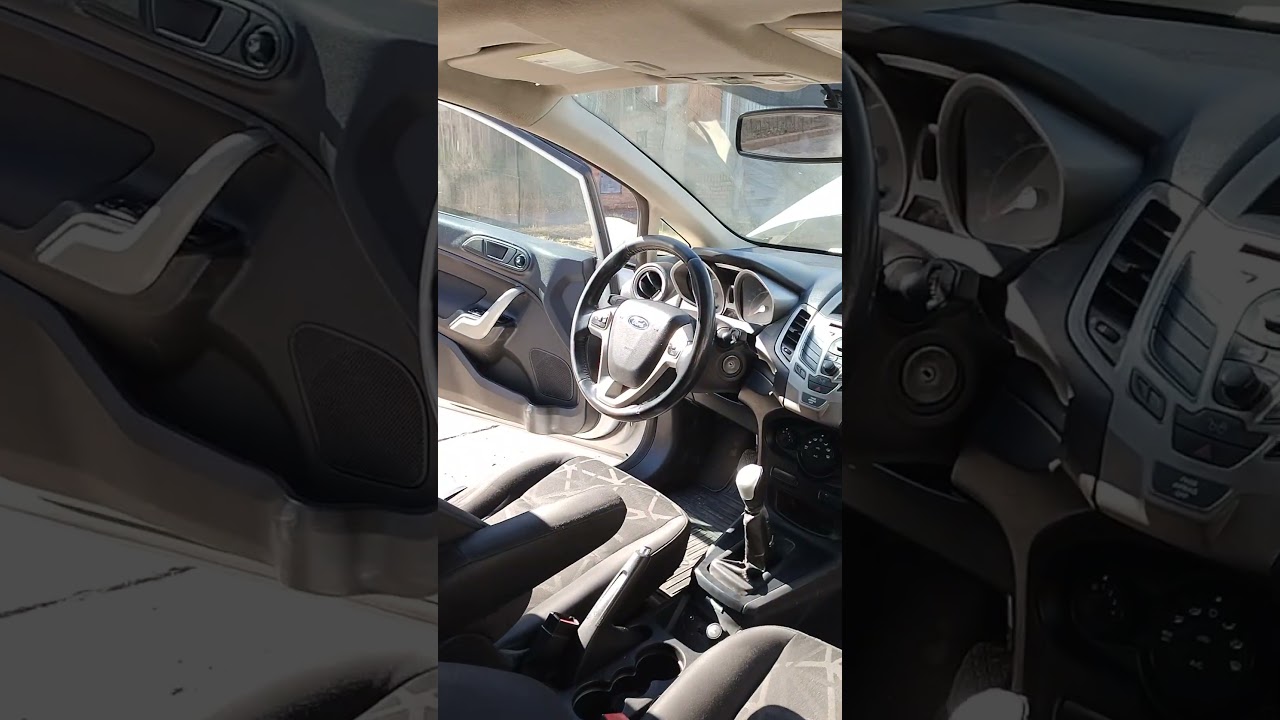 Ford Fiesta Kinetic Titanium 2011