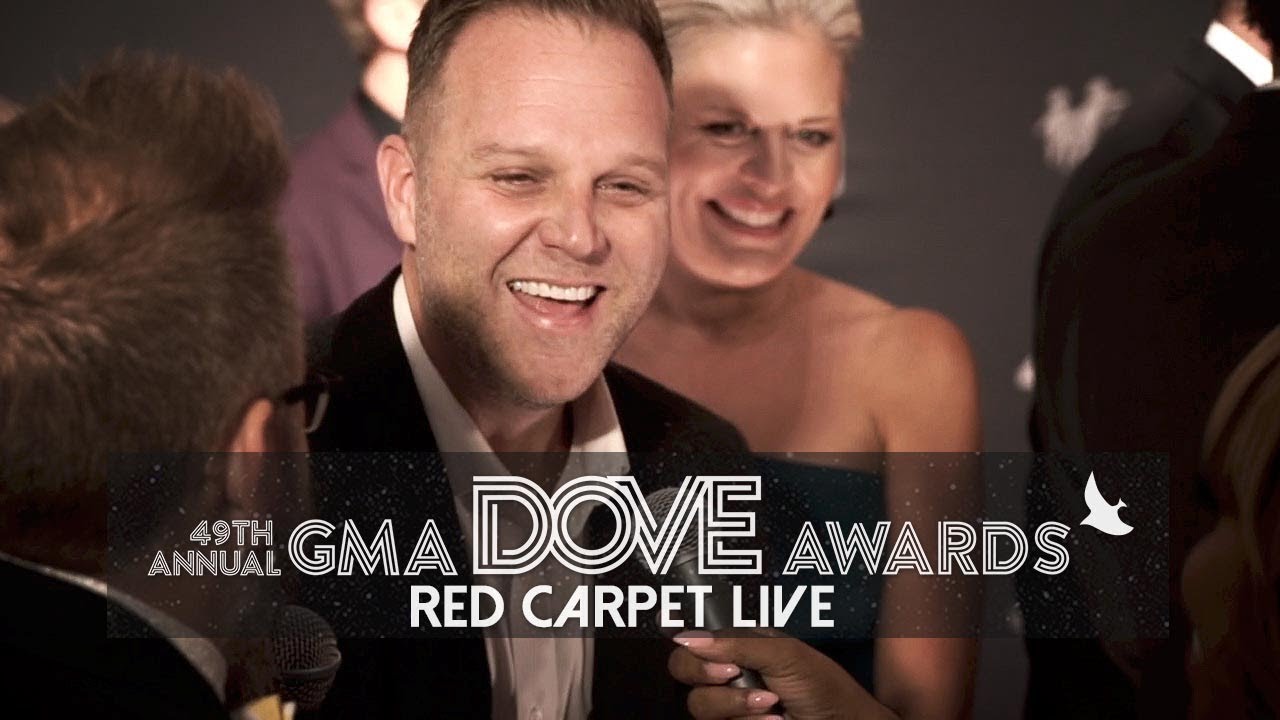 Highlights from the 2018 Dove Awards Red Carpet