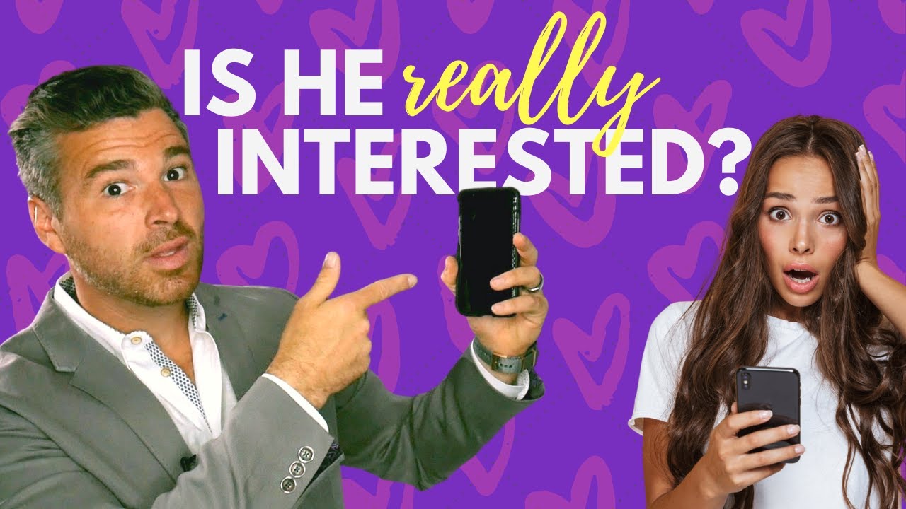 5 Texting Signs He's NOT That Into You