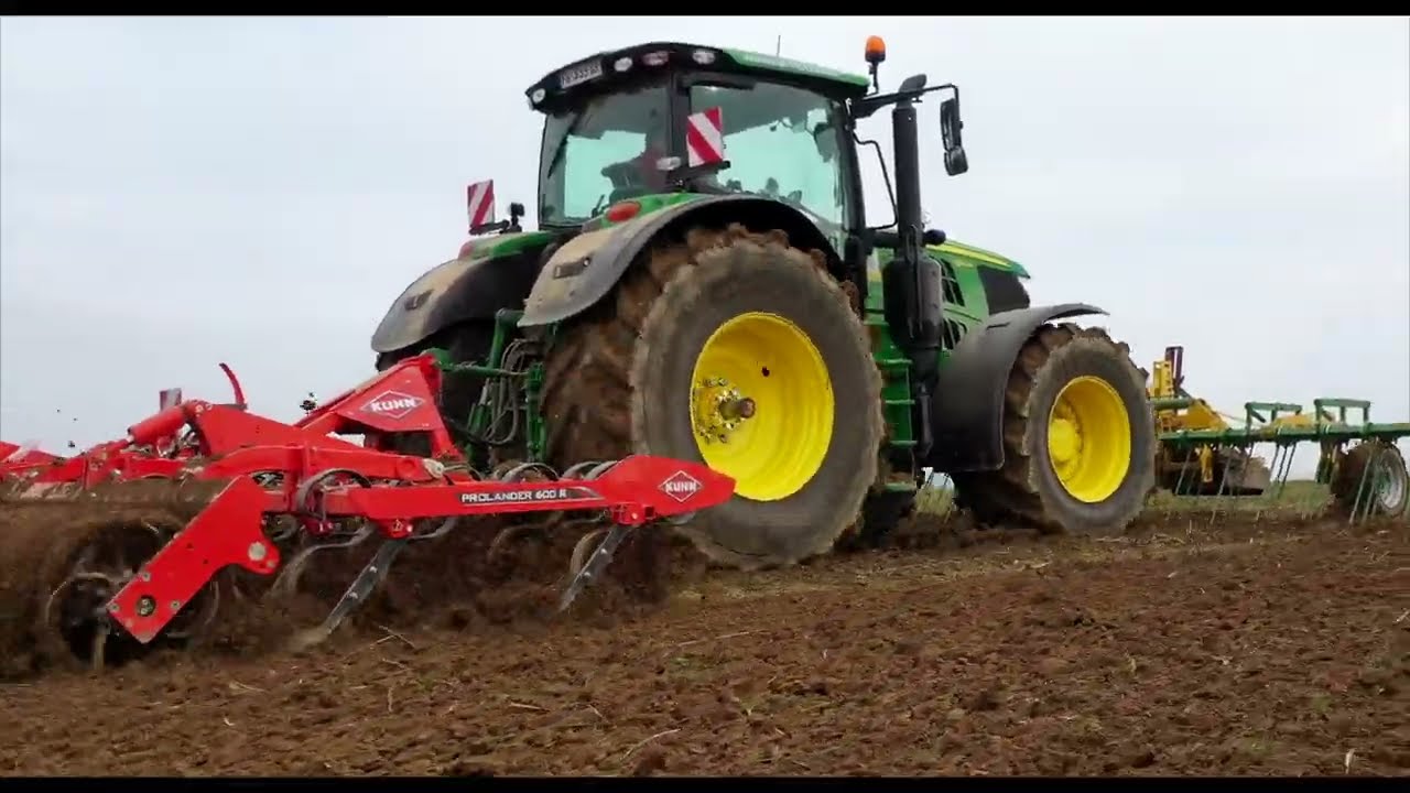 EARL DU MOUCKENHOFF | JOHN DEERE 6190R | KUHN PROLANDER | LACHAUD FRONTAL AV |