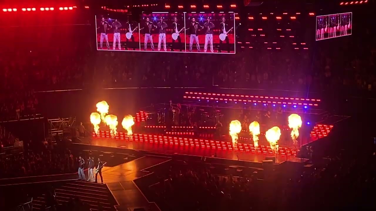 Jonas Brothers - Lovebug/Burnin Up - The Tour - Orlando - 10/13/23
