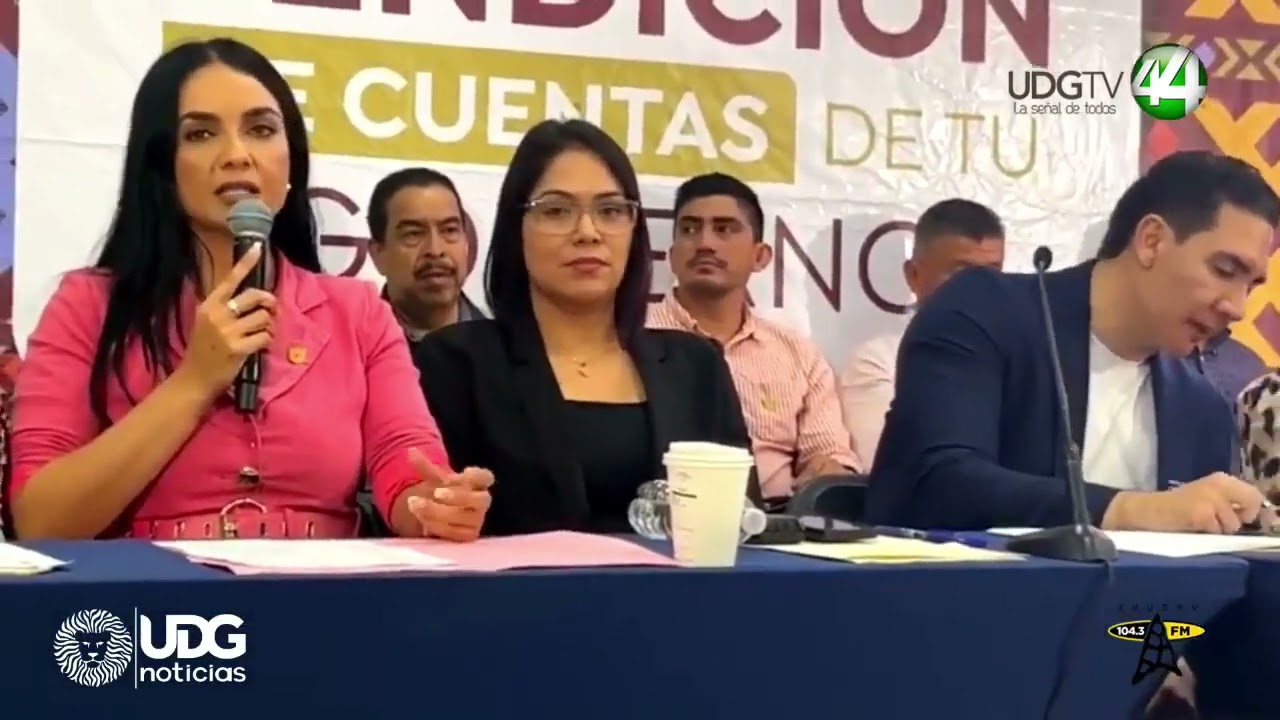 Resumen de actividades de servicios públicos municipales de bahaí de banderas