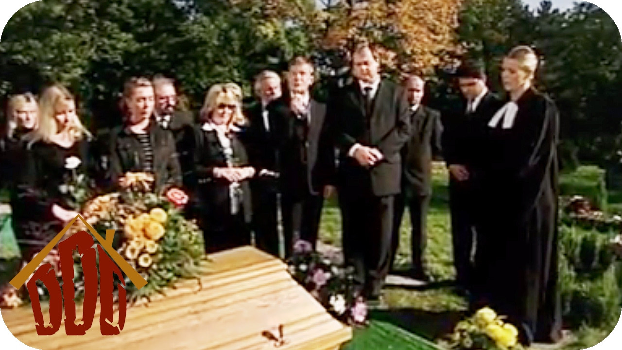 Spaßige Beerdigung - Funny Burial | DIE DREISTEN DREI - DIE COMEDY WG