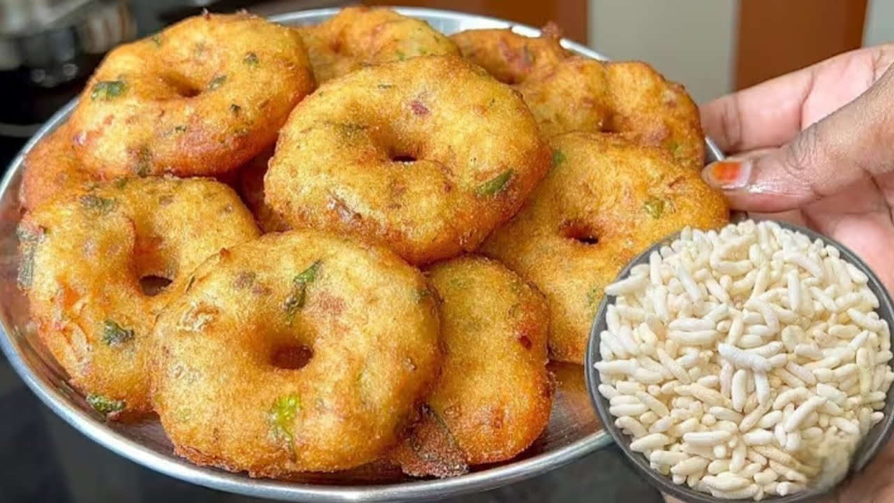१० मिनट में बड़े आसानीसे बना सको ऐसा कुरकुरा मेदु वडा व चटनी,बिलकुल तेल नहीं पियेंगे - Medu Vada
