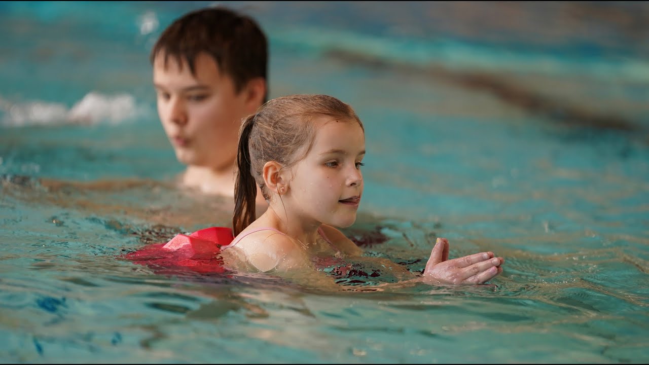 Schwimmkurs bei der Wasserwacht in Michelau