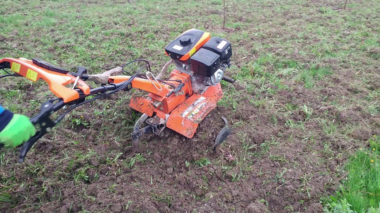 Motocultor Ruris 751ks la frezat in pamant dur