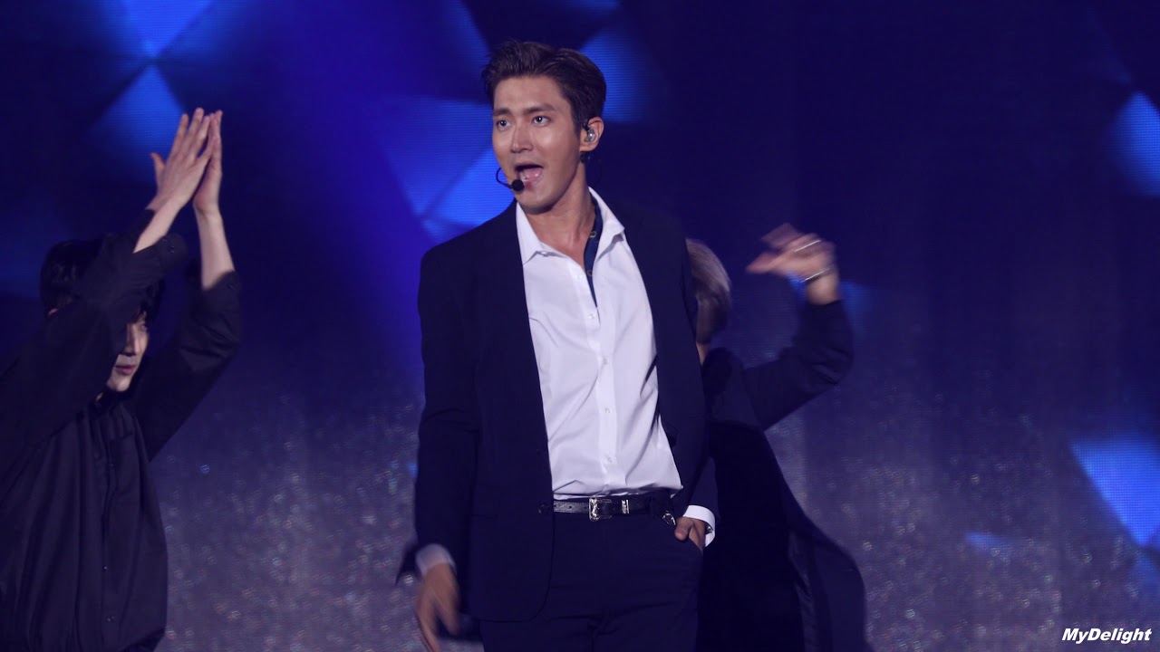 190824 K-WORLD FESTA 'Black Suit +Sorry Sorry' _ Siwon focus
