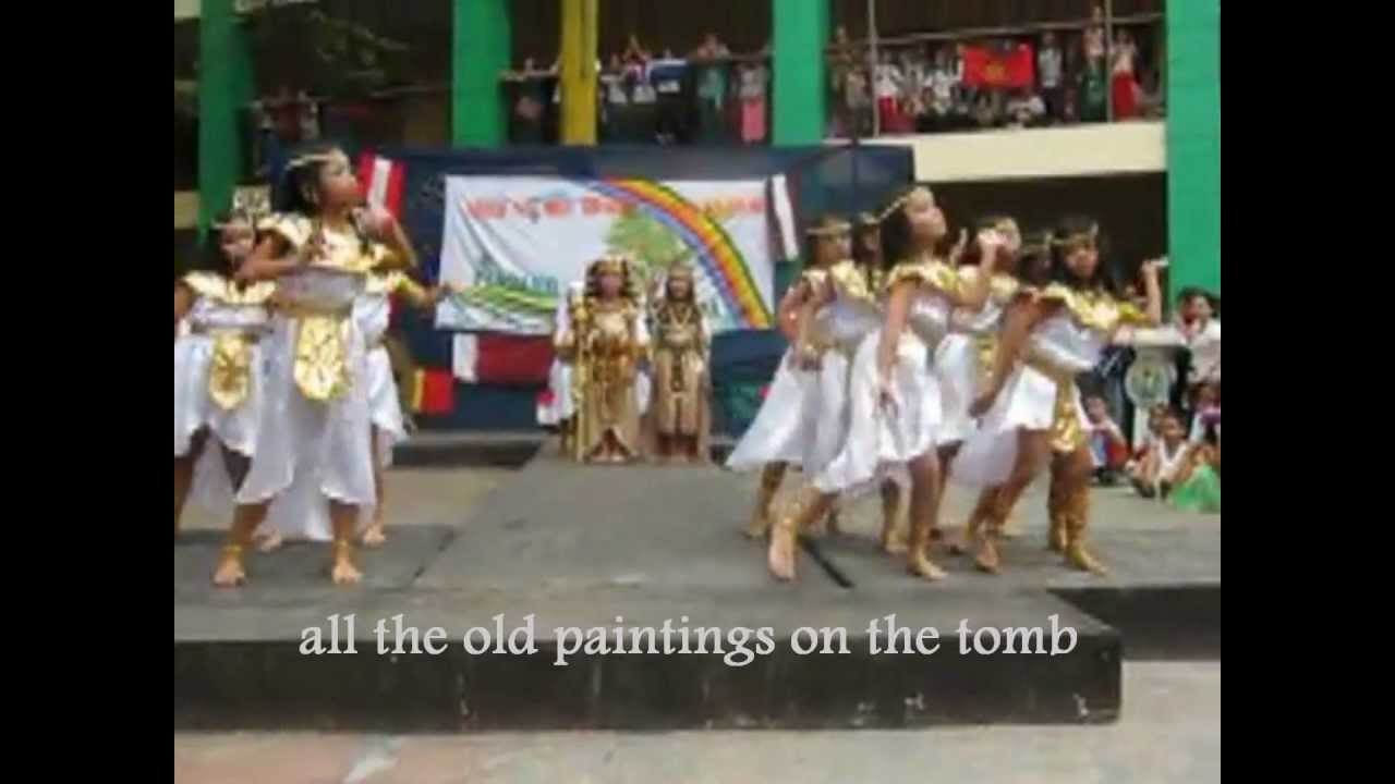 walk like an egyptian dance
