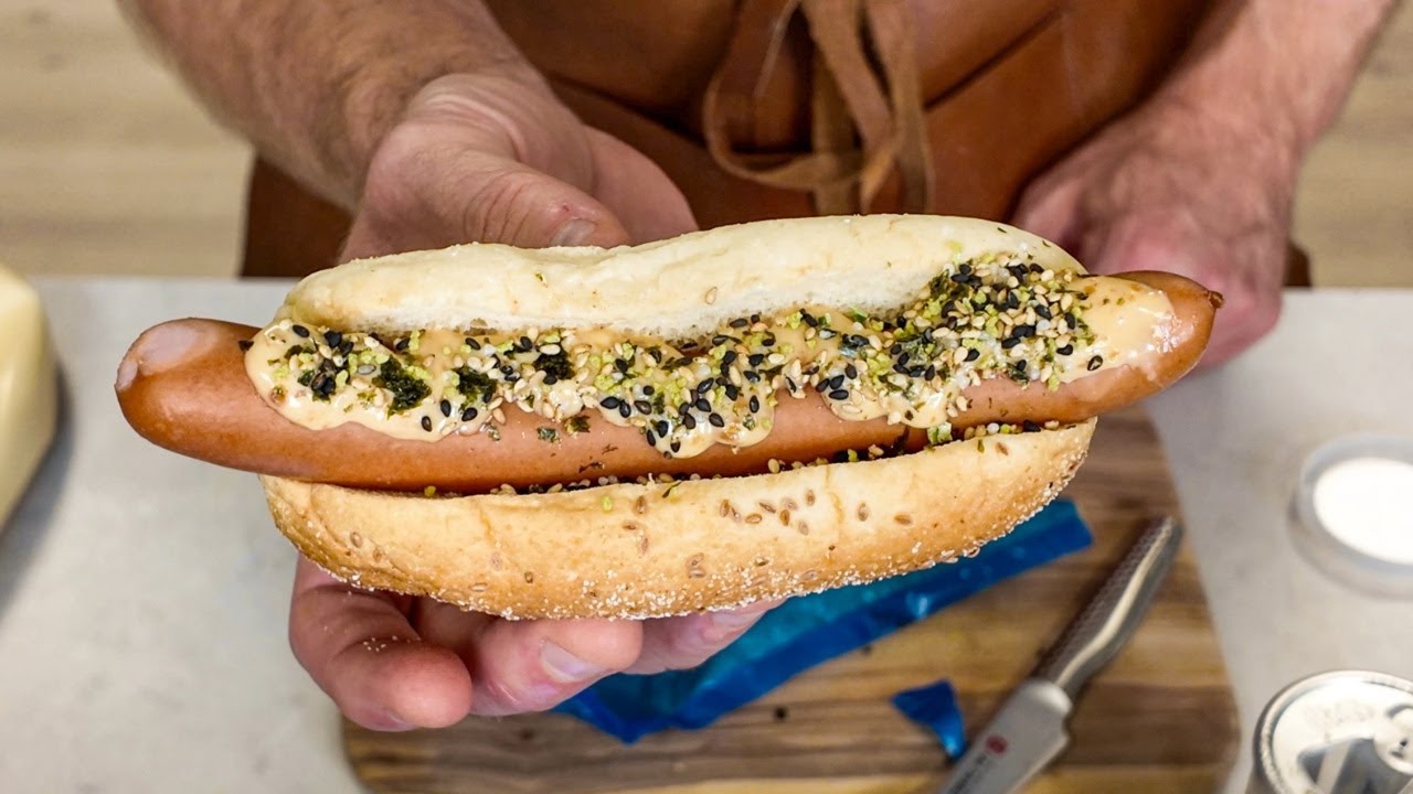 MAT FÖR GAMERS: Korv med bröd - men inte som du är van