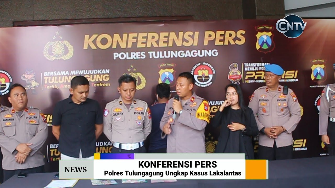 DUA MAHASISWI TEWAS, LAKALQNTAS BUS HARAPAN JAYA (SPBU REJOAGUNG TULUNGAGUNG) REDAKSI CNTV