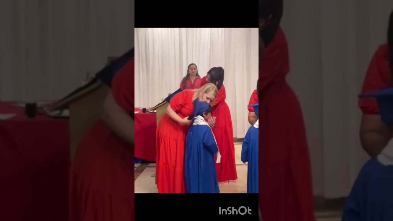 Clausura 2025 Jardín Infantil MI Edad Feliz. Enttrega de diplomas y menciones de honor 