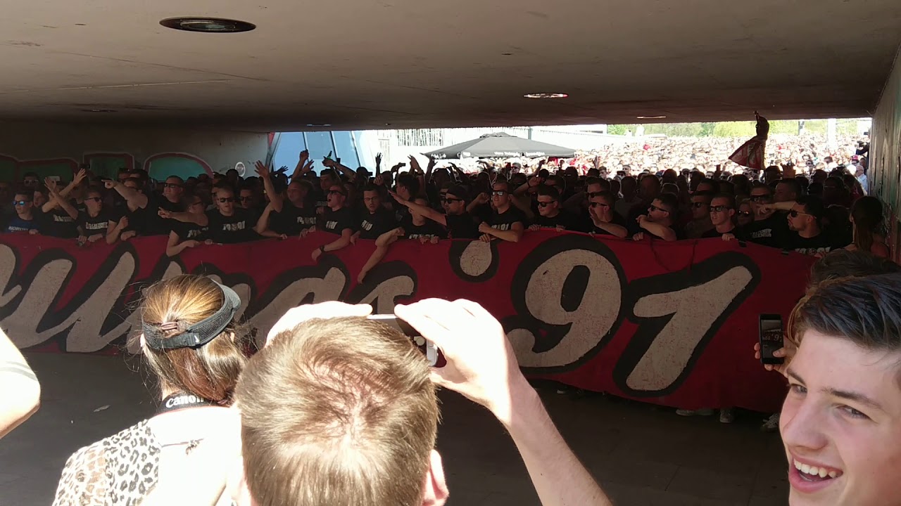 FC Twente, mars voor de kampioenswedstrijd tegen jong AZ