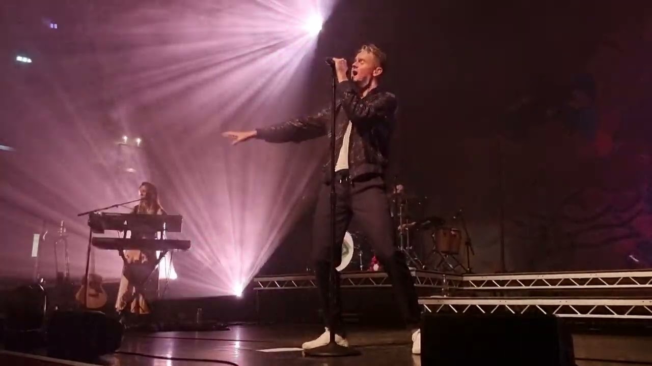 Tom Chaplin. Let It Slide Cardiff 17th Oct 2022
